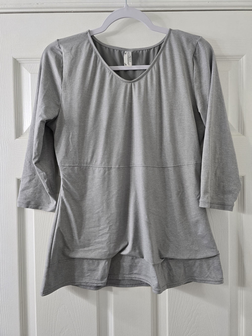 Flexees Maidenform Fat Free Dressing Back Smoothing Grey 3/4 Sleeve Top - XL